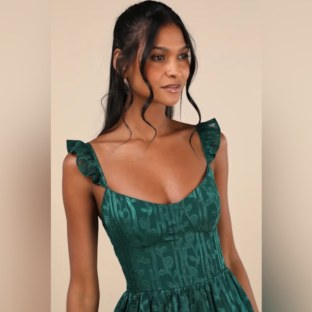 NWT Lulus- Stunning Glory Hunter Green Floral Jacquard Tiered Maxi Dress Small - Picture 3 of 13